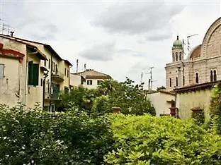 בית הארחה Le Contesse